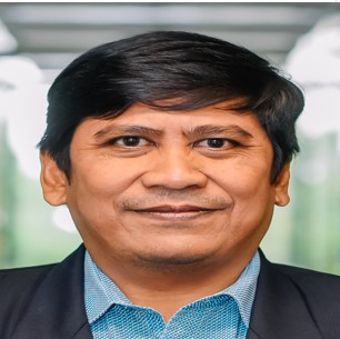Photo of Dr Muslich Hartadi Sutanto
