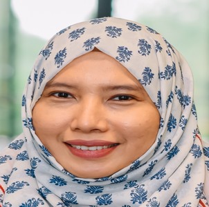 Photo of Ms Niraku Rosmawati Ahmad