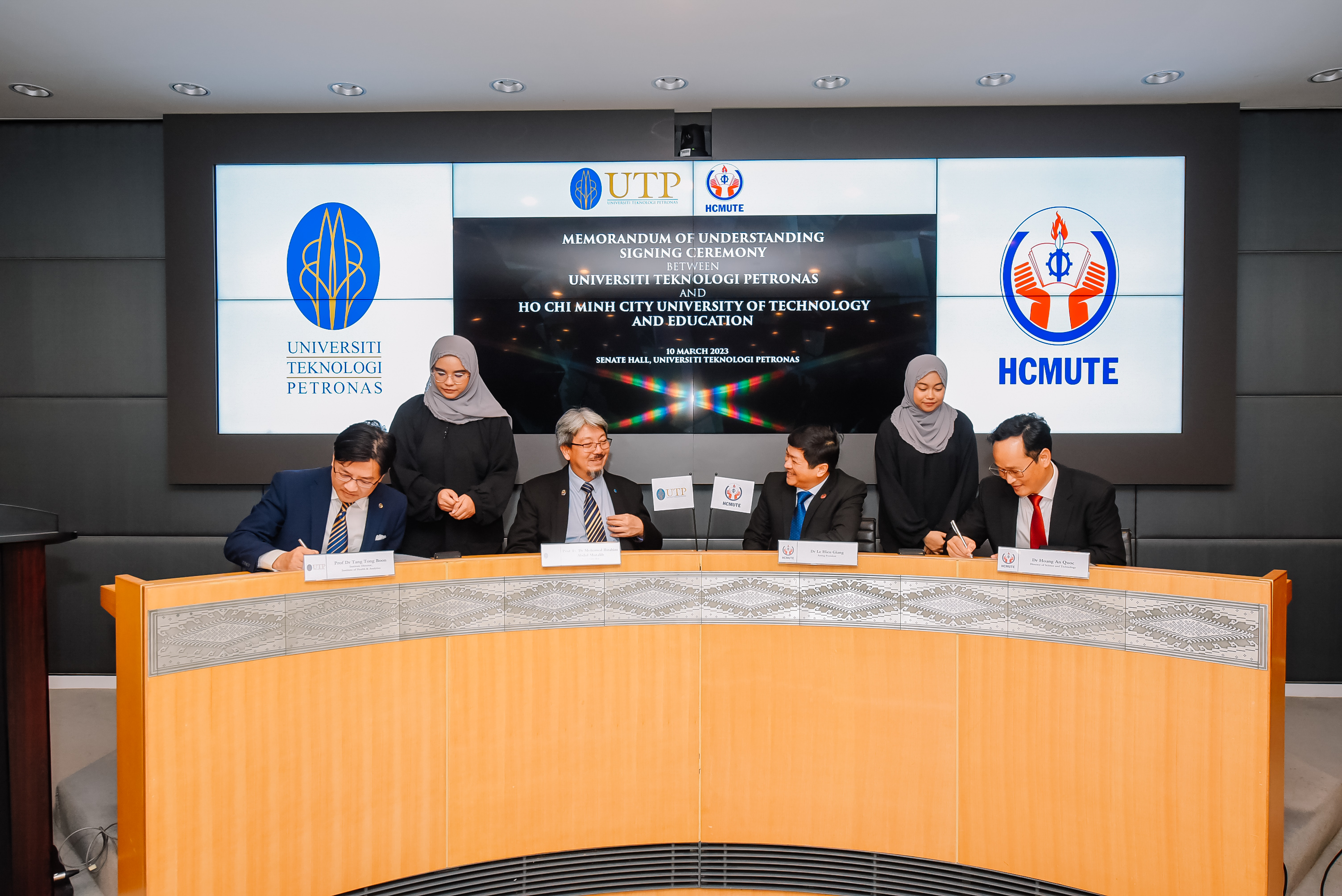 UTP-HCMUTE.jpg